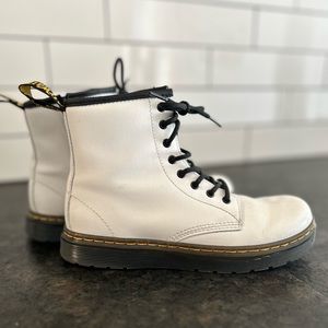 Girls Dr. Martens boots!